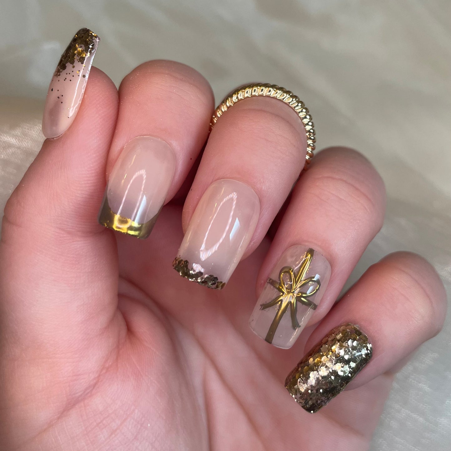 Shee Nude Square Nails with Gold Present Design